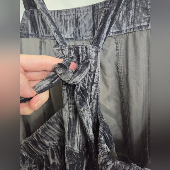 Crushed Velvet Dakota Jumpsuit by Natural Life - NWT - Charcoal Color - Picture 8 of 11